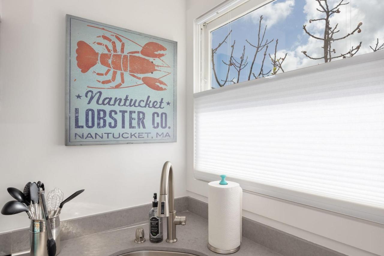 Nantucket Penthouse - Walk To Restaurants Beaches Activies & So Much More ฮาล์ฟมูนเบย์ ภายนอก รูปภาพ